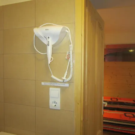 Elso Fecske Apartmán *